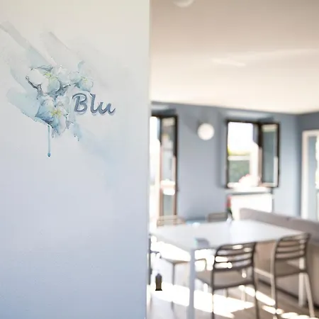 Casa Ortensia By Porta Collection Apartment Luino